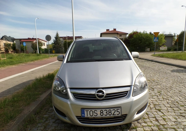 Opel Zafira cena 29200 przebieg: 112749, rok produkcji 2013 z Radłów małe 121